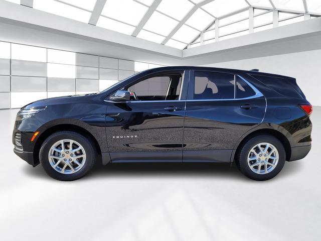 used 2022 Chevrolet Equinox car, priced at $19,444