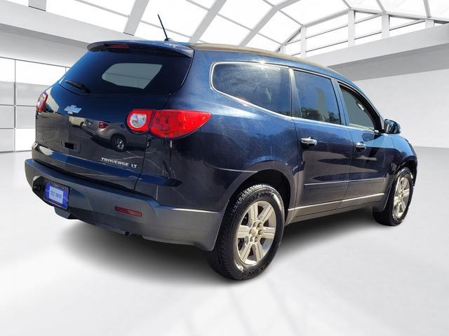 used 2010 Chevrolet Traverse car, priced at $5,997