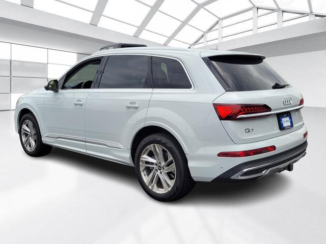 used 2023 Audi Q7 car, priced at $47,977