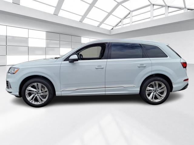 used 2023 Audi Q7 car, priced at $47,977