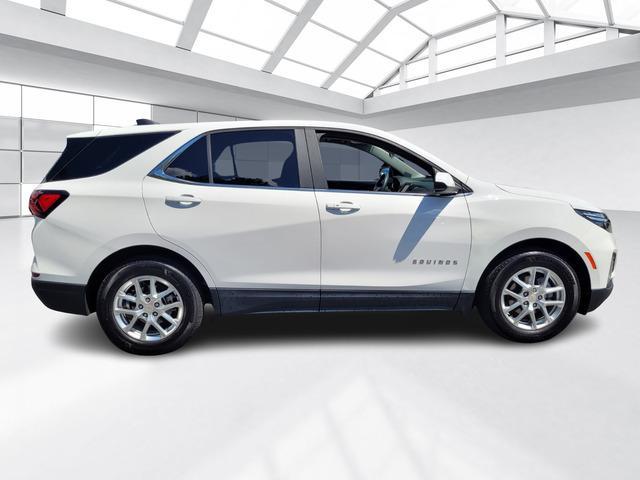 used 2022 Chevrolet Equinox car, priced at $22,422