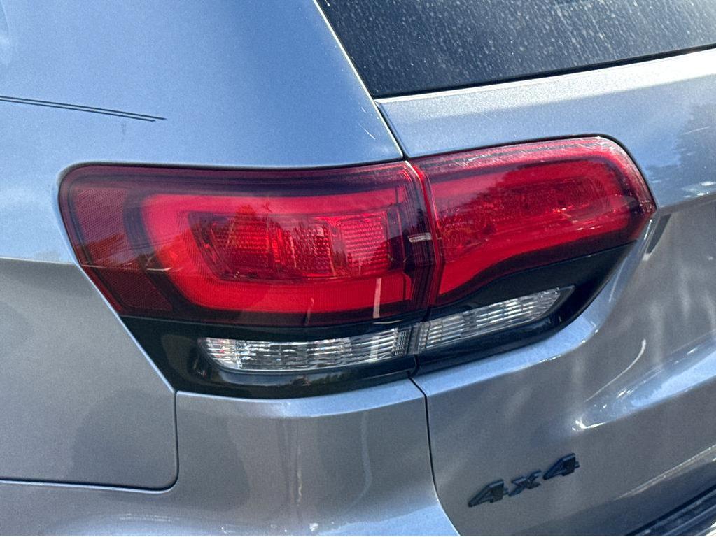 used 2020 Jeep Grand Cherokee car, priced at $23,712