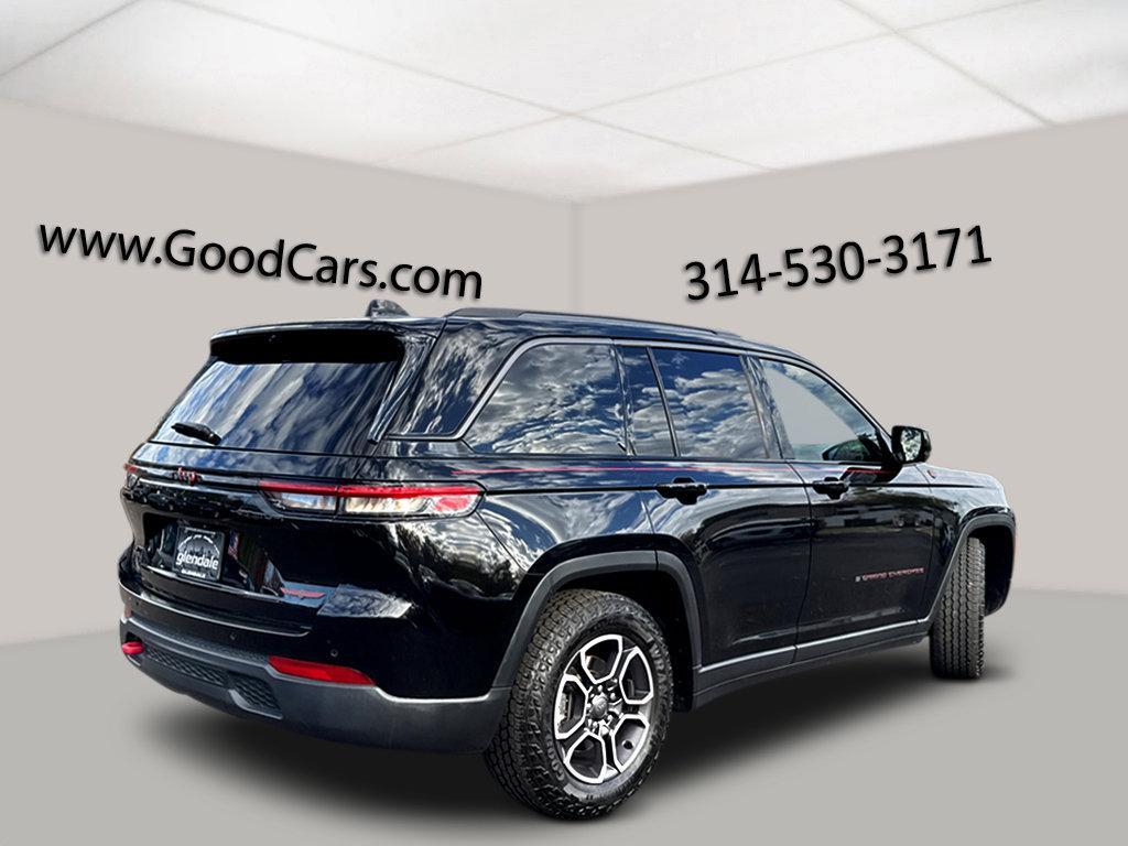 used 2022 Jeep Grand Cherokee car, priced at $35,890