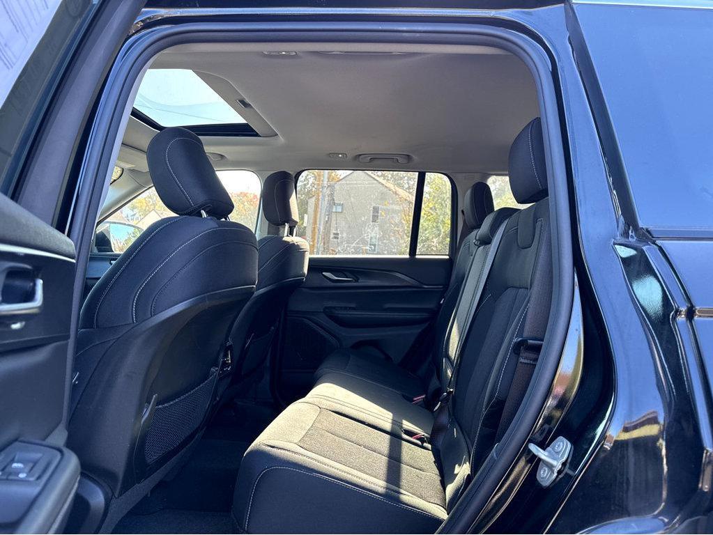 used 2023 Jeep Grand Cherokee car, priced at $29,283