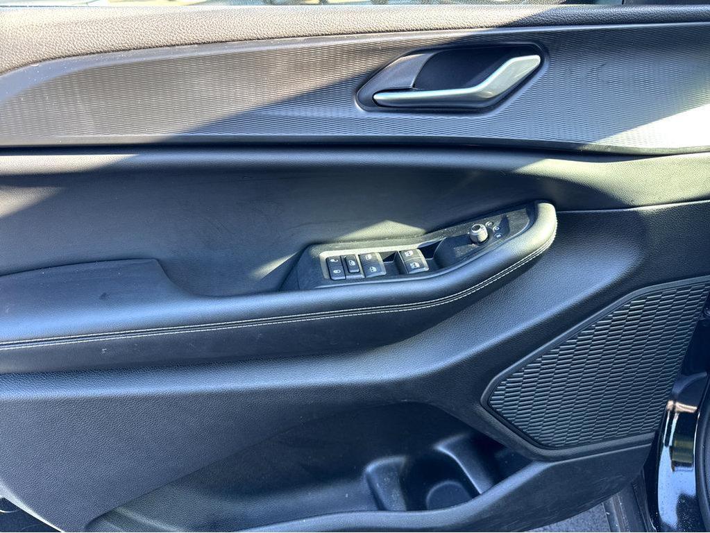 used 2023 Jeep Grand Cherokee car, priced at $29,283