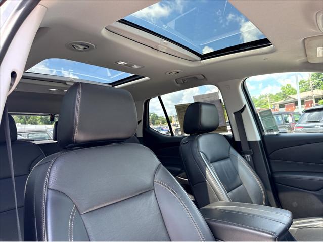 used 2021 Chevrolet Traverse car, priced at $32,793