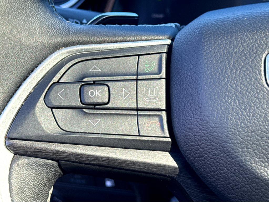 used 2022 Jeep Grand Cherokee 4xe car, priced at $28,476