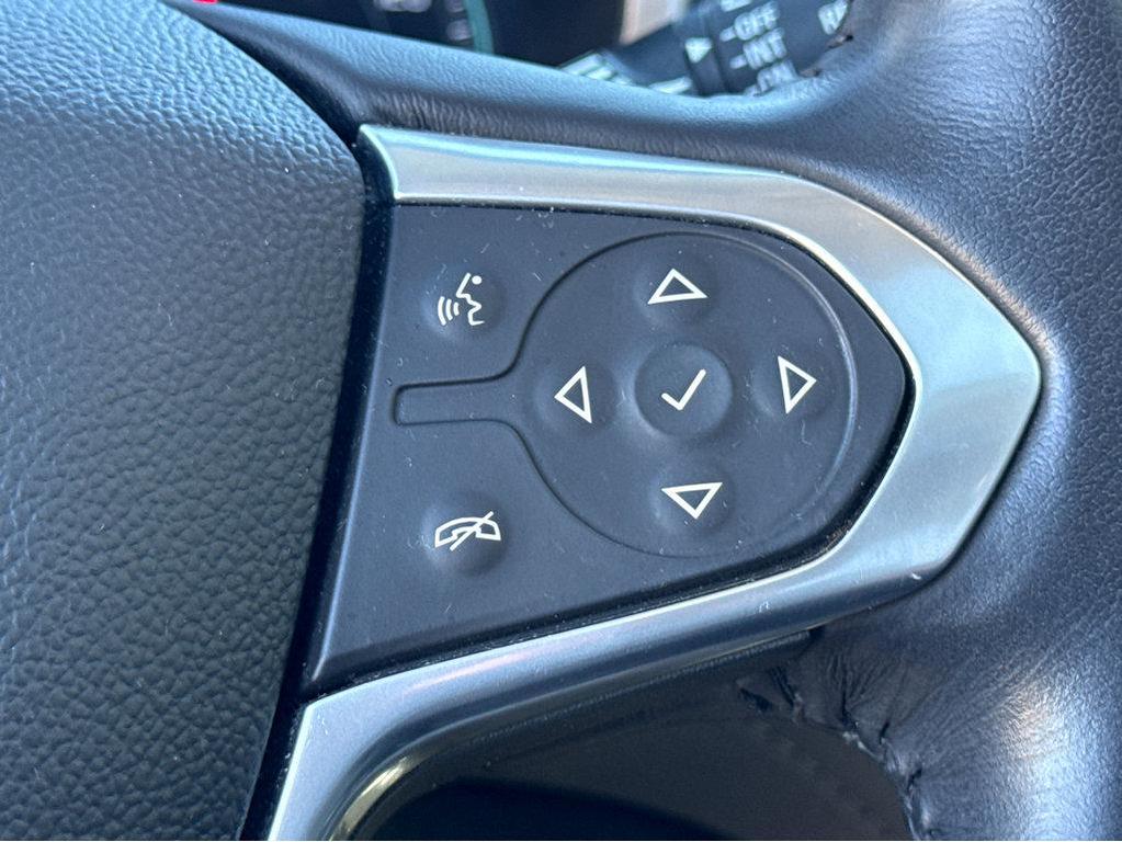 used 2021 Chevrolet Traverse car, priced at $26,500