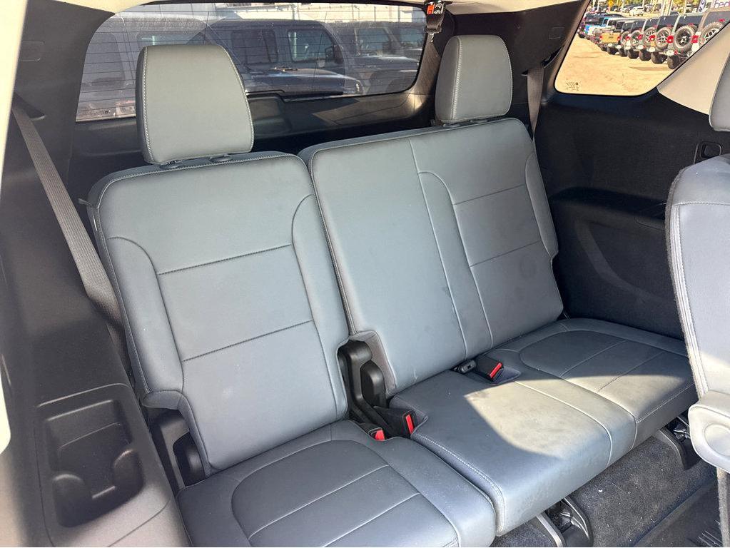 used 2021 Chevrolet Traverse car, priced at $26,500