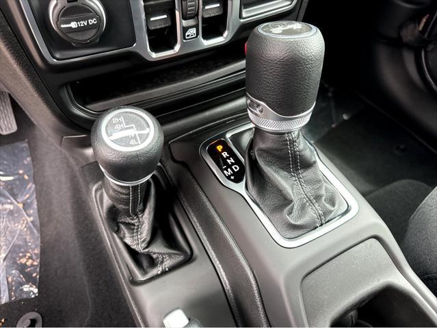 new 2025 Jeep Wrangler car, priced at $41,785