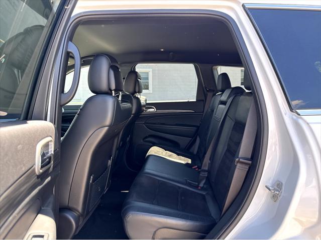used 2022 Jeep Grand Cherokee car, priced at $28,993