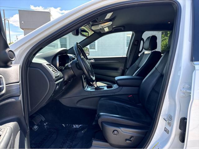 used 2022 Jeep Grand Cherokee car, priced at $28,993