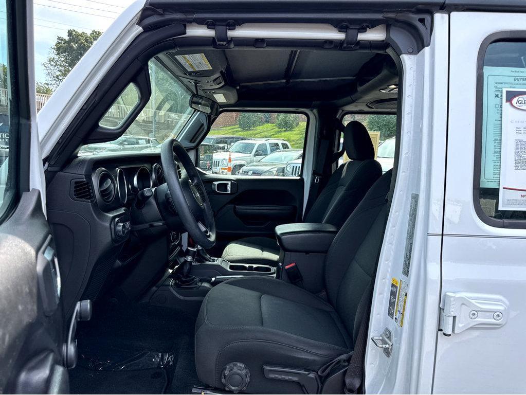 used 2022 Jeep Wrangler Unlimited car, priced at $28,500