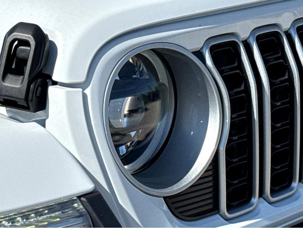 new 2025 Jeep Wrangler car, priced at $54,360