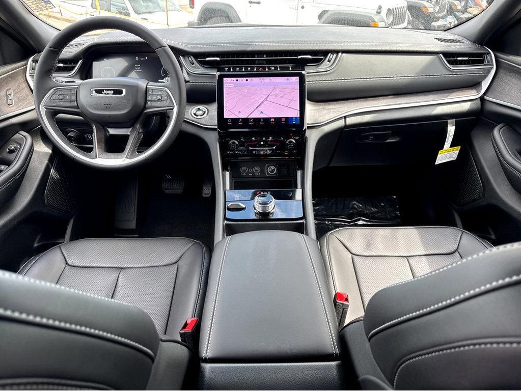 new 2025 Jeep Grand Cherokee L car, priced at $55,035