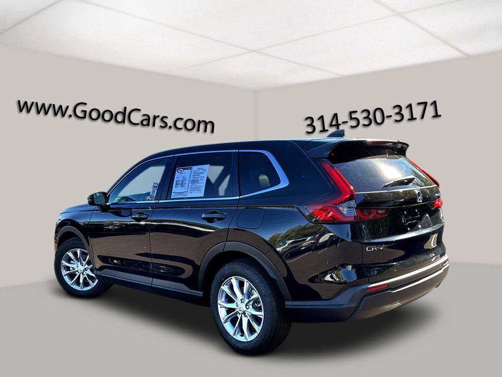 used 2023 Honda CR-V car, priced at $32,000