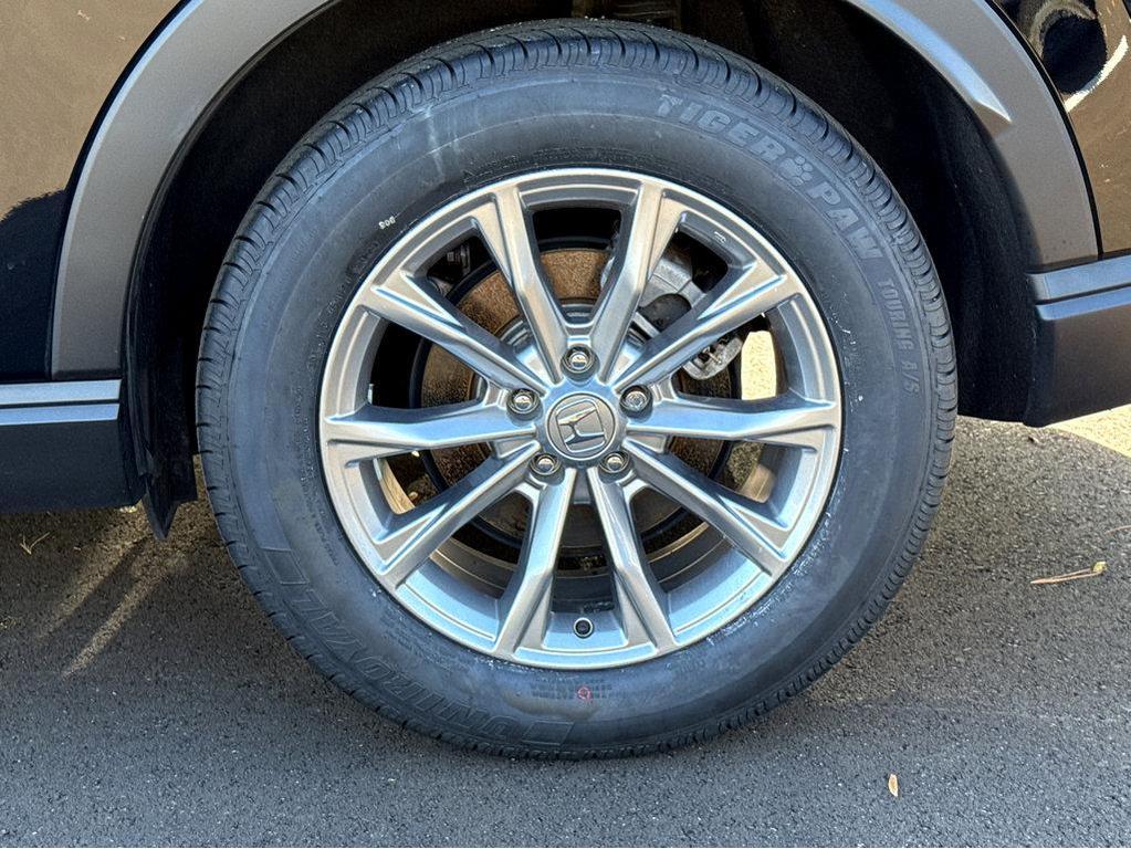 used 2023 Honda CR-V car, priced at $32,000
