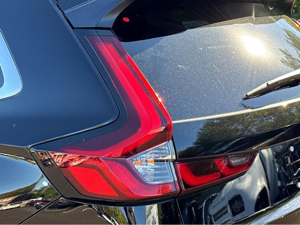 used 2023 Honda CR-V car, priced at $32,000