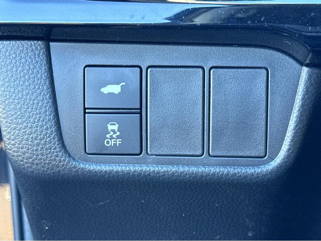 used 2023 Honda CR-V car, priced at $32,000