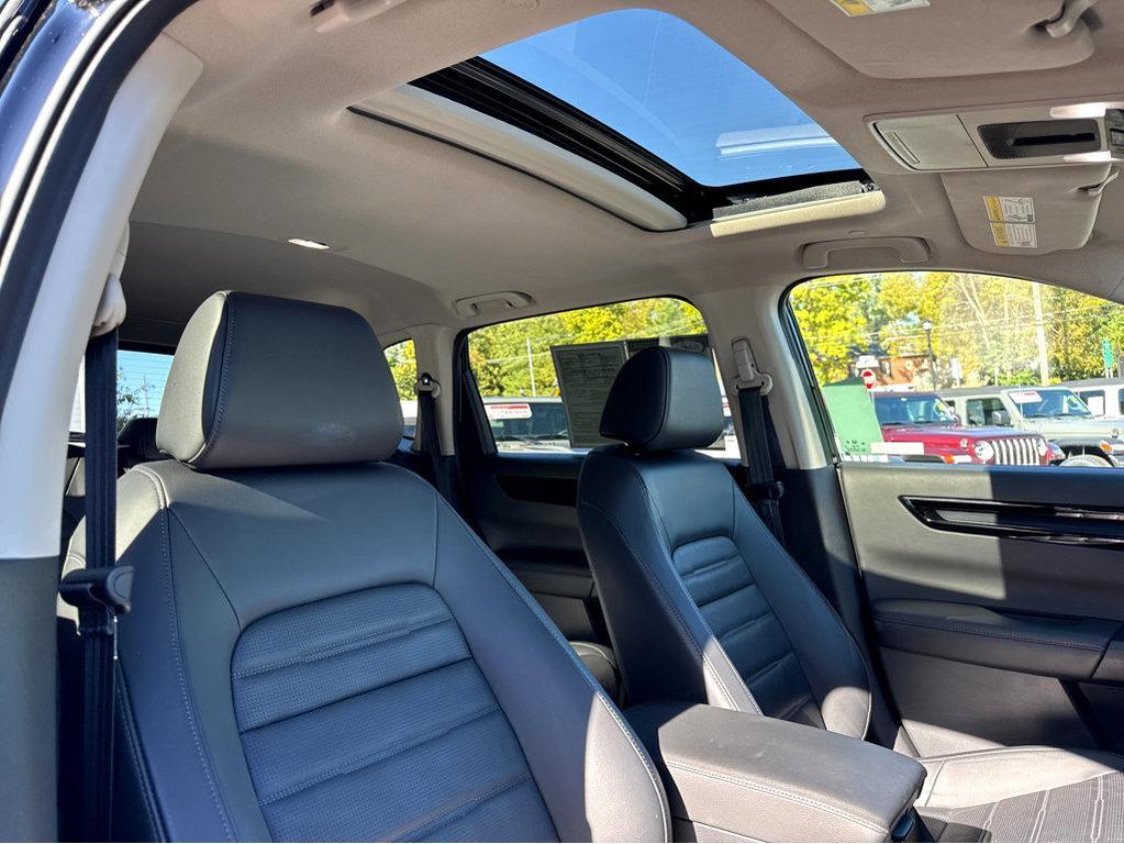 used 2023 Honda CR-V car, priced at $32,000