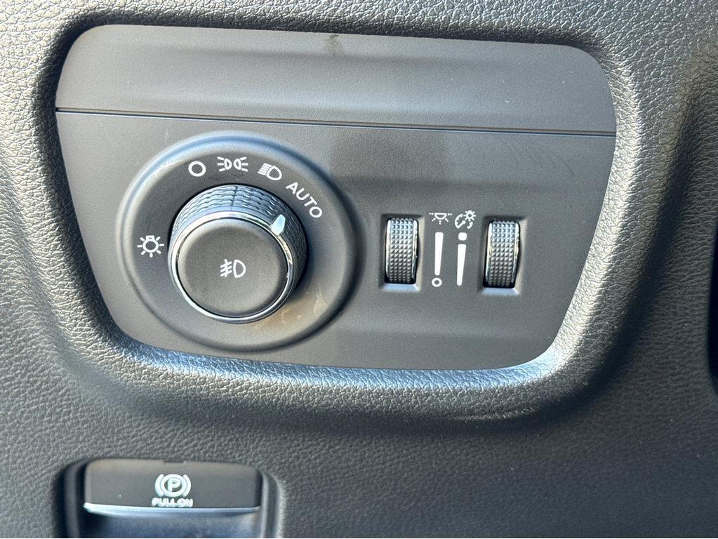 used 2021 Jeep Grand Cherokee L car, priced at $27,798