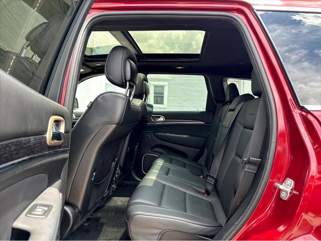used 2015 Jeep Grand Cherokee car, priced at $20,490