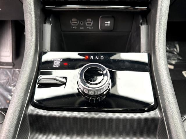 new 2025 Jeep Grand Cherokee L car, priced at $54,240