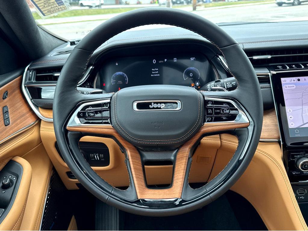 new 2025 Jeep Grand Cherokee car, priced at $65,460