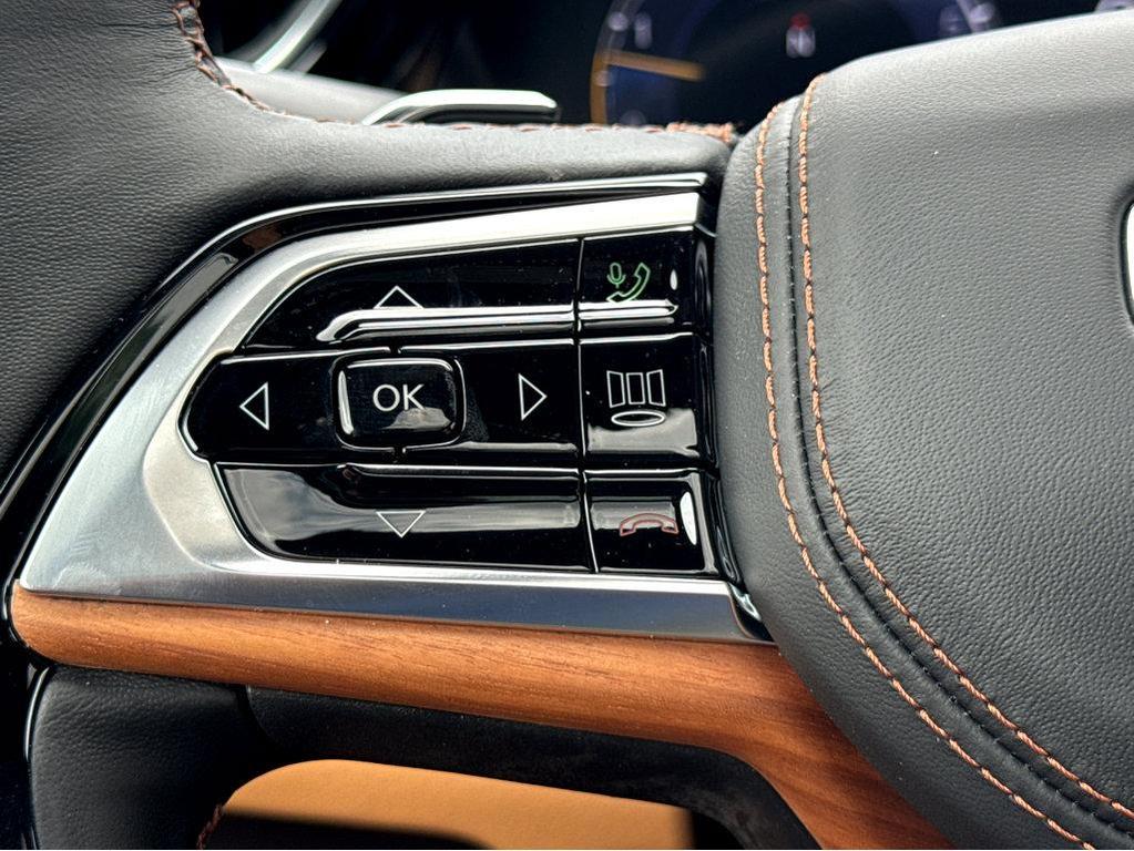 new 2025 Jeep Grand Cherokee car, priced at $65,460