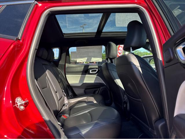 new 2025 Jeep Compass car, priced at $38,110