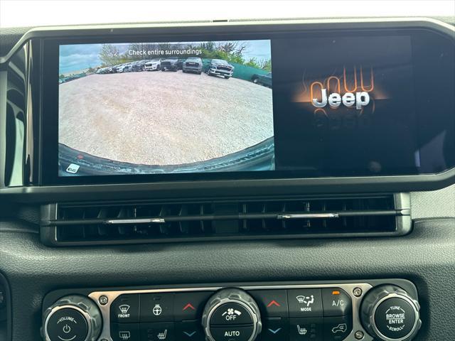 new 2025 Jeep Wrangler car, priced at $51,075