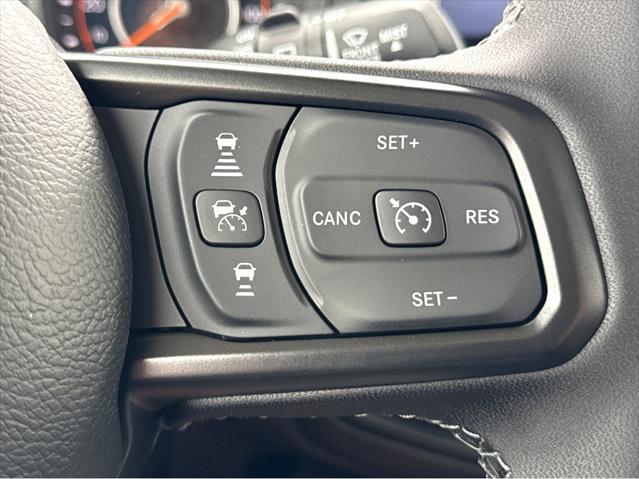 new 2025 Jeep Wrangler car, priced at $51,075