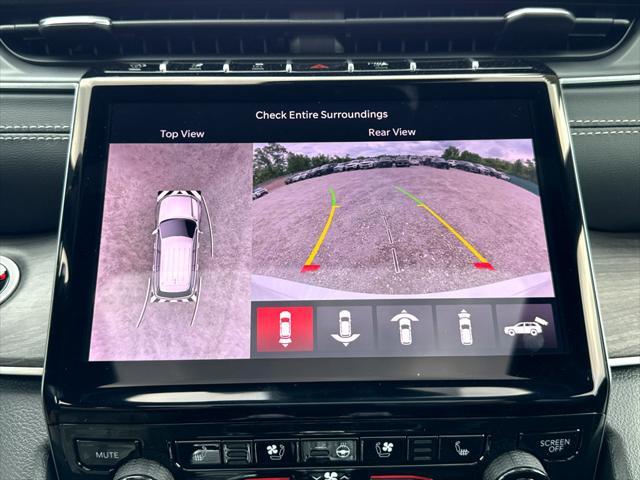 new 2025 Jeep Grand Cherokee car, priced at $57,335