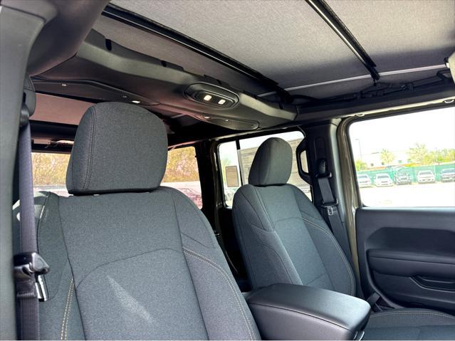 new 2025 Jeep Wrangler car, priced at $49,370