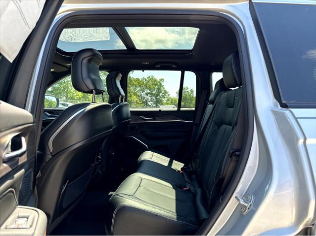 new 2025 Jeep Grand Cherokee car, priced at $63,790