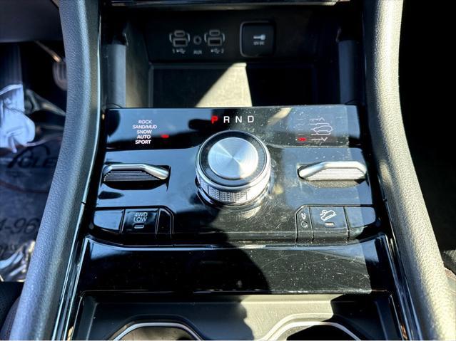 used 2023 Jeep Grand Cherokee car, priced at $39,800
