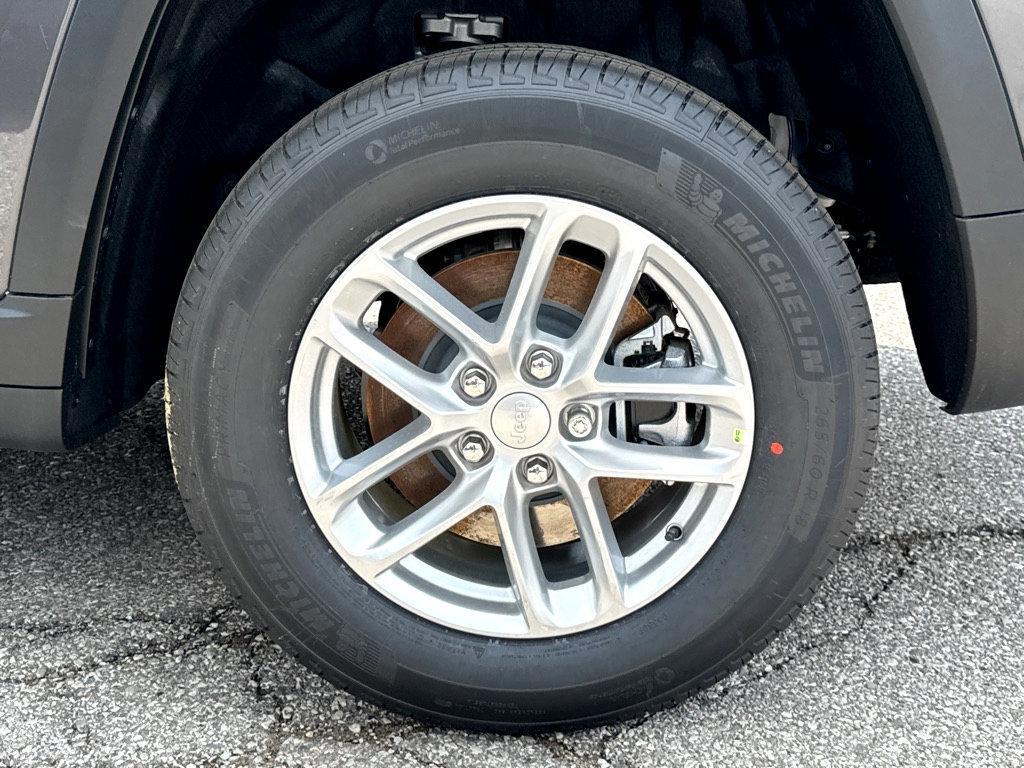 new 2025 Jeep Grand Cherokee L car, priced at $44,125