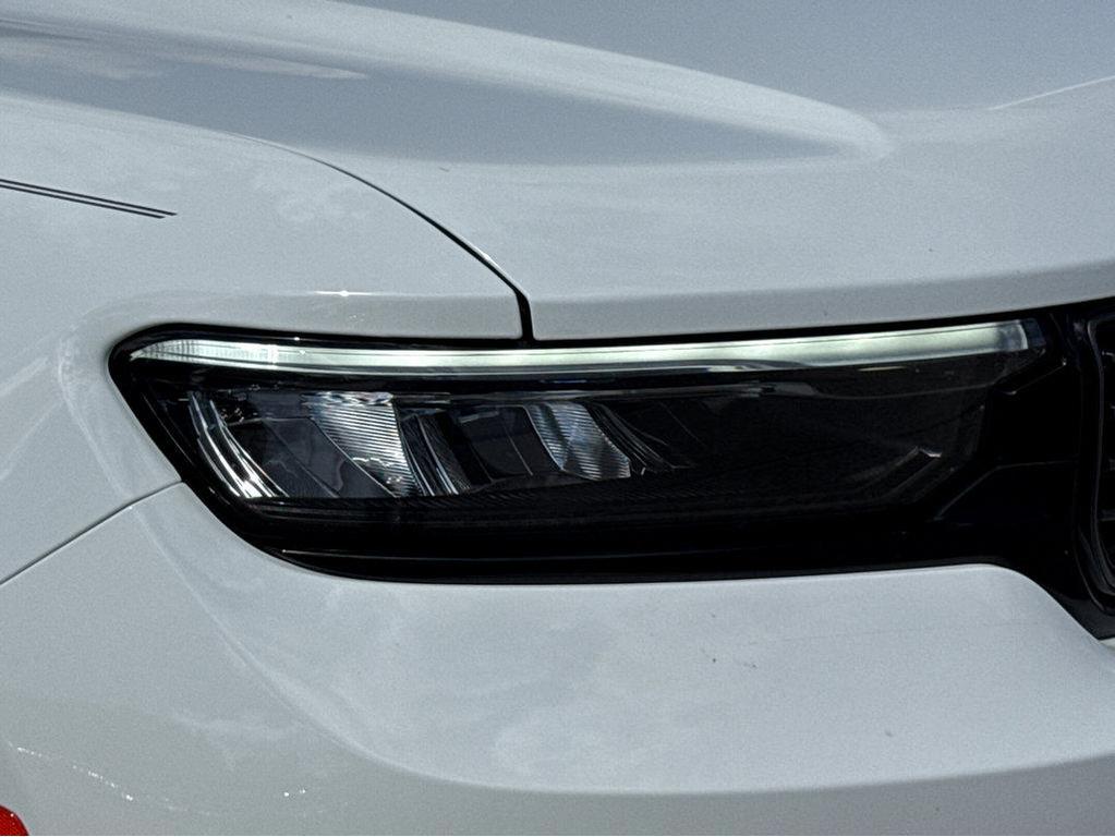 new 2025 Jeep Grand Cherokee L car, priced at $75,825