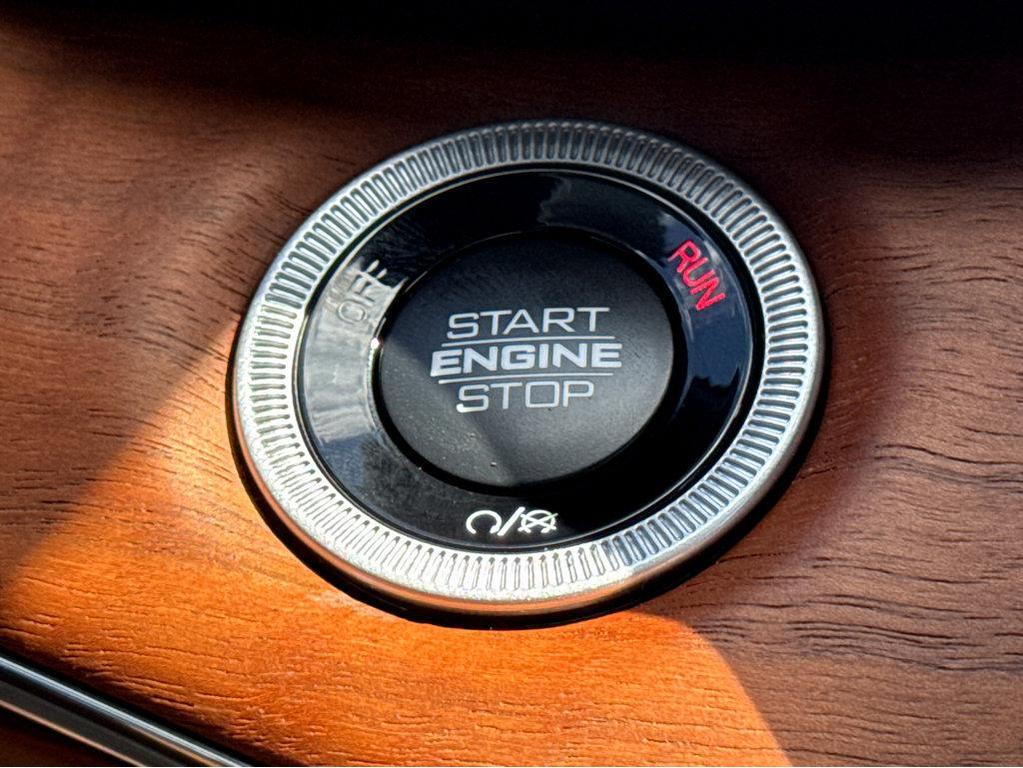 new 2025 Jeep Grand Cherokee L car, priced at $75,825