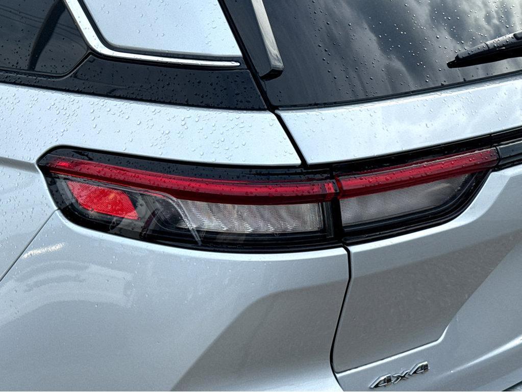 used 2022 Jeep Grand Cherokee car, priced at $29,983