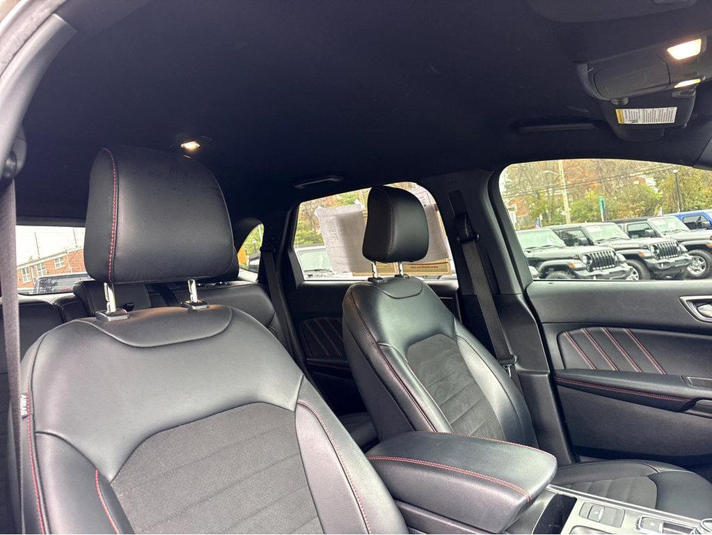 used 2022 Ford Edge car, priced at $28,500