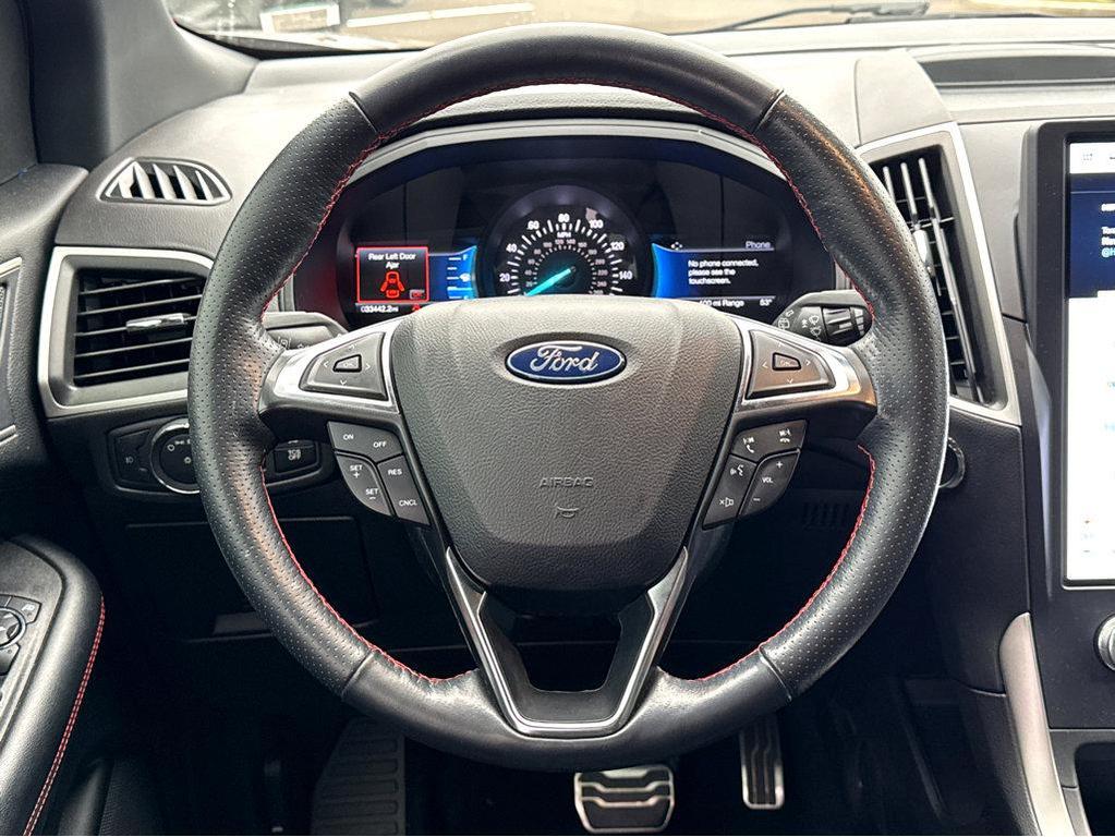 used 2022 Ford Edge car, priced at $28,500
