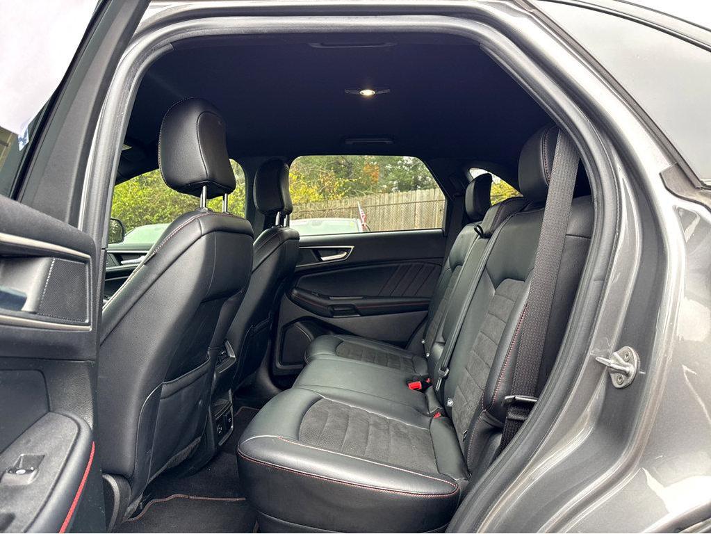 used 2022 Ford Edge car, priced at $28,500