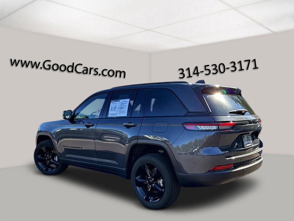 used 2023 Jeep Grand Cherokee car, priced at $34,700