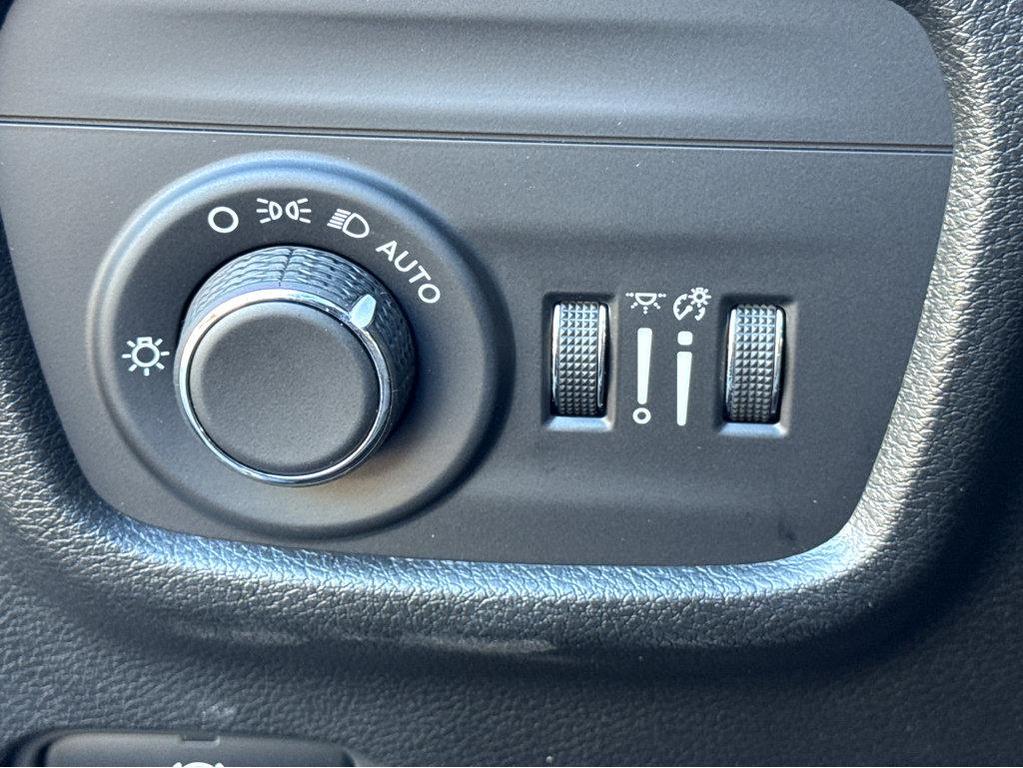 used 2023 Jeep Grand Cherokee car, priced at $34,700