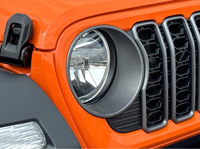 new 2025 Jeep Wrangler car, priced at $43,880