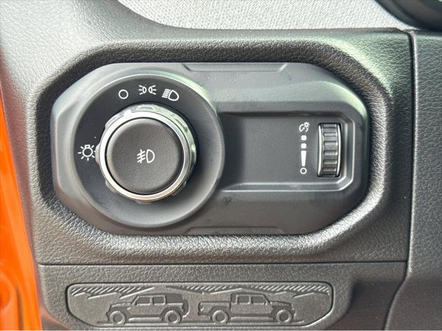 new 2025 Jeep Wrangler car, priced at $43,880