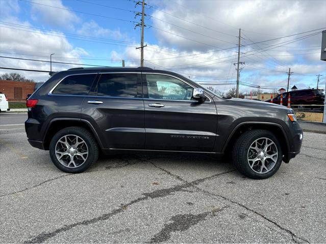 used 2020 Jeep Grand Cherokee car, priced at $27,924