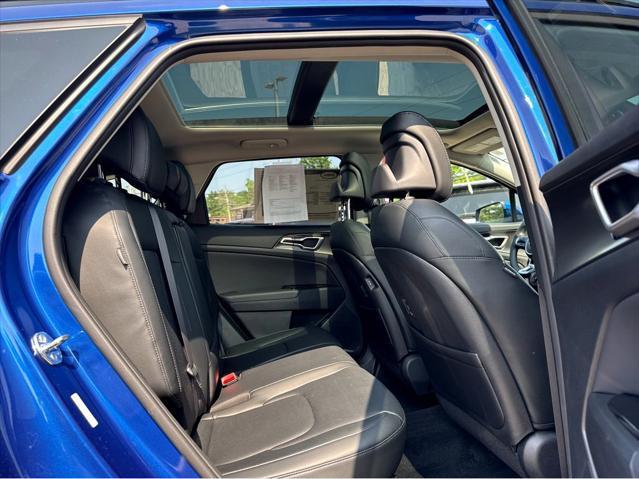 used 2025 Kia Sportage car, priced at $28,934