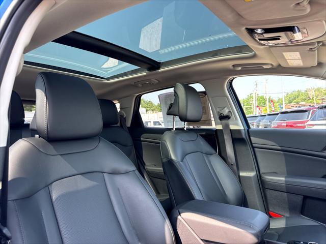 used 2025 Kia Sportage car, priced at $28,934